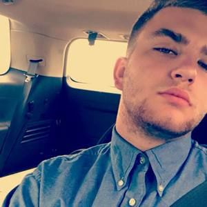 Meet your Posher, Carlin